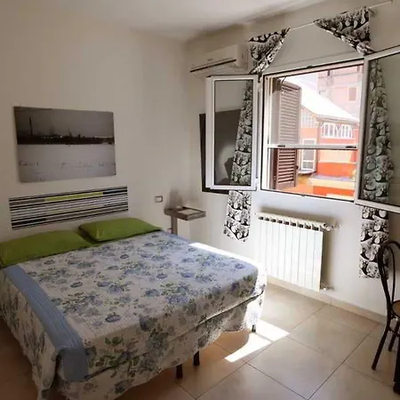 Lazy Night Konukevi Roma