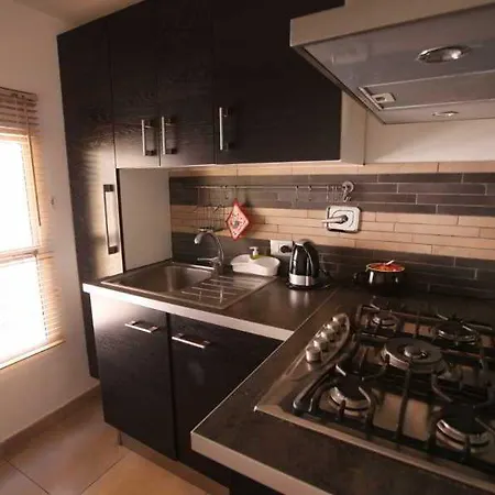 Lazy Night Casa de hóspedes *