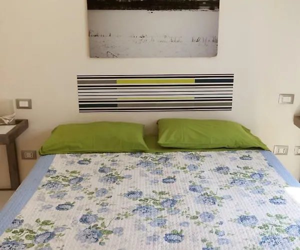 בית הארחה Lazy Night